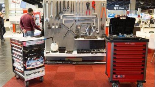 朗獅五金機電 以技術(shù)創(chuàng)新為引擎，驅(qū)動品牌崛起與市場拓展